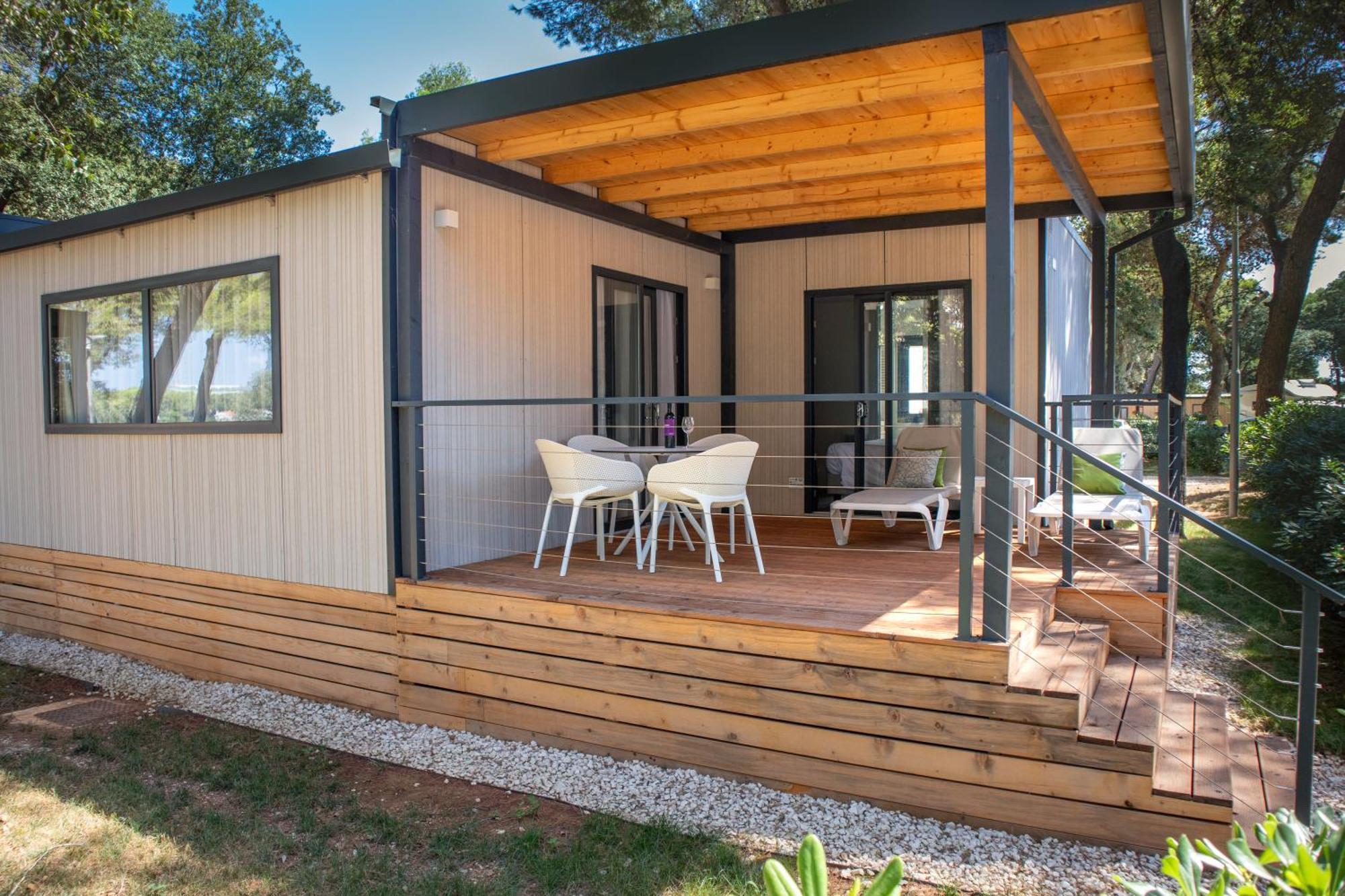Deluxe Camping Villa,1544921245:JPEG